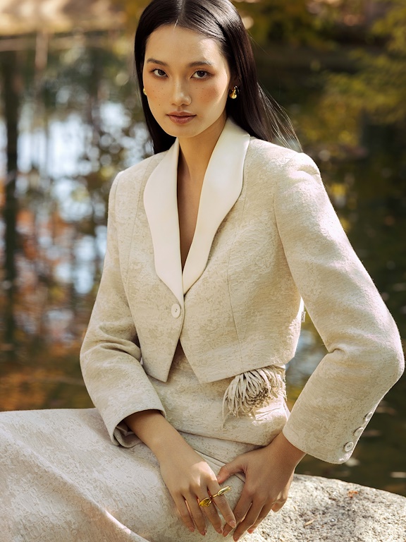 Áo vest ngắn cổ bẻ cách điệu_CV.2-1209